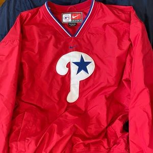 Phillies pullover